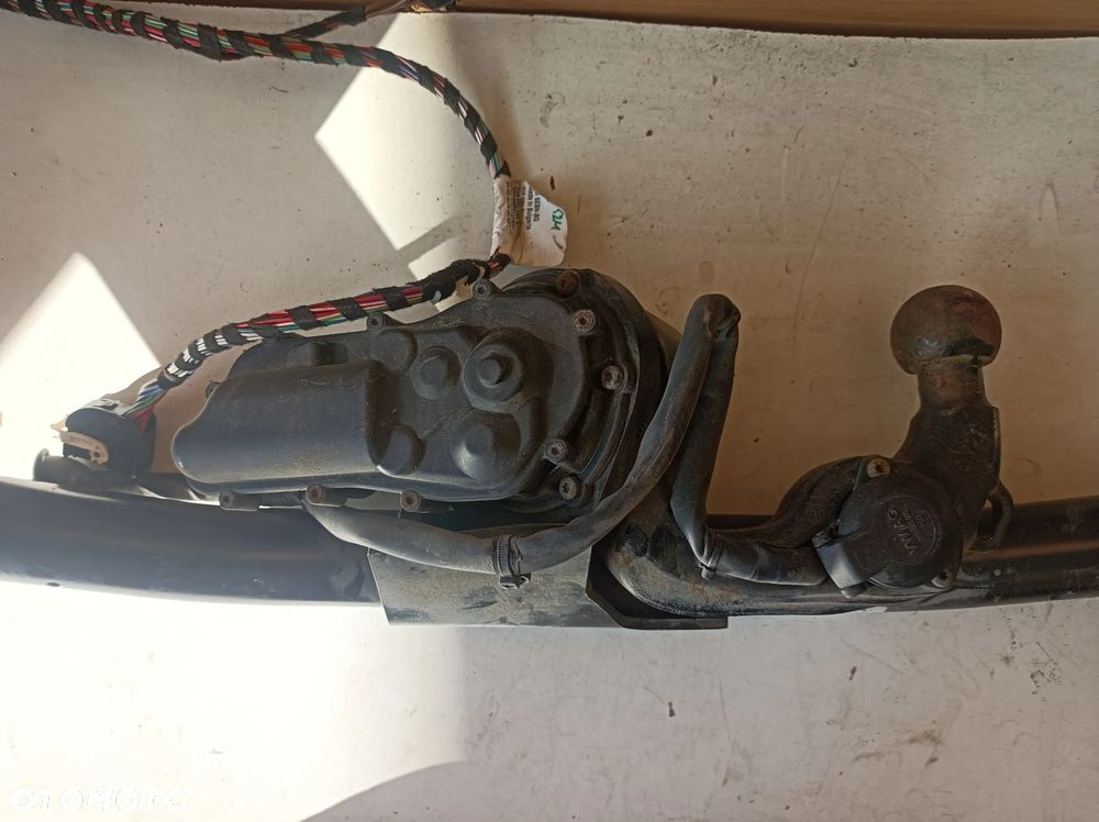 Hak holowniczy elektryczny VW Passat B8 kombi 3G9803881B - 4
