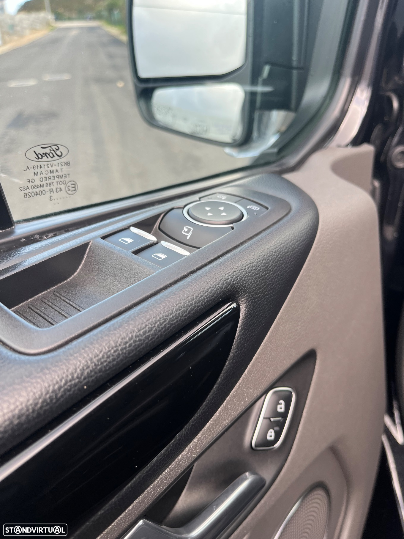 Ford Tourneo Custom 2.0 EcoBlue Titanium X - 3