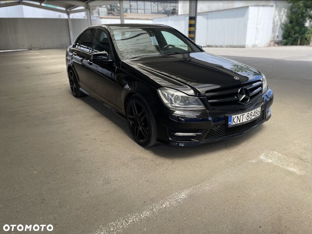 Mercedes-Benz Klasa C 300 CDI 4Matic 7G-TRONIC Avantgarde Edition - 3