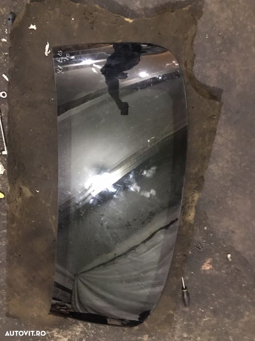 Luneta bmw X1 e84 parbriz spate - 1