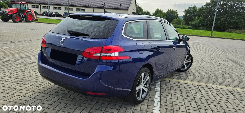 Peugeot 308 2018 photo 4
