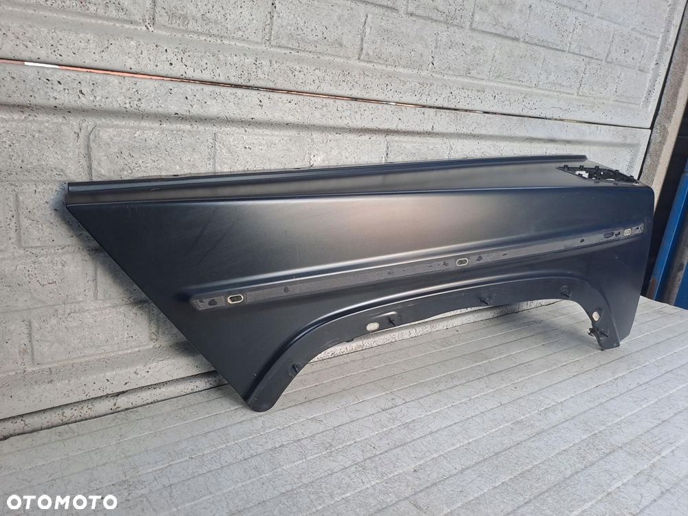mercedes g klasa w463 w464 błotnik prawy przedni nowy oryginał - 3