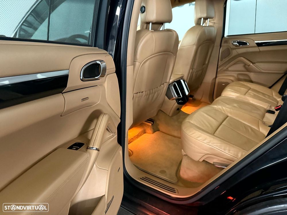 Porsche Cayenne Tiptronic - 15
