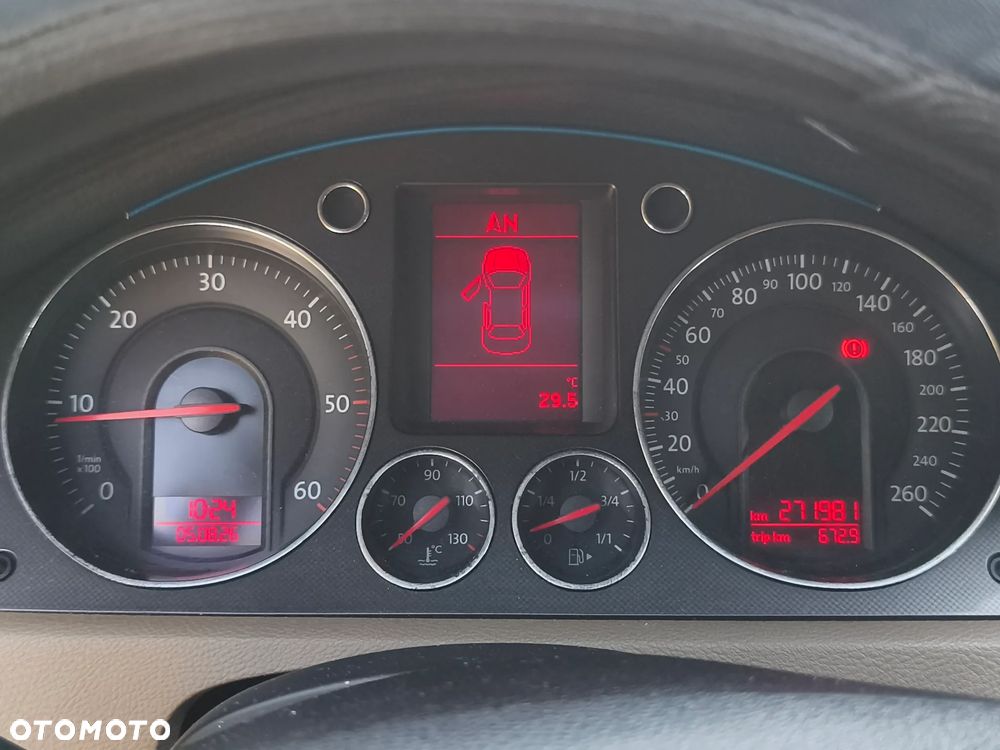 Volkswagen Passat 2.0 TDI Comfortline - 3
