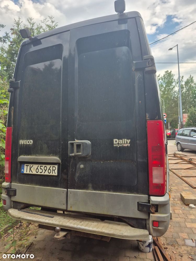 Iveco 35C15 - 3