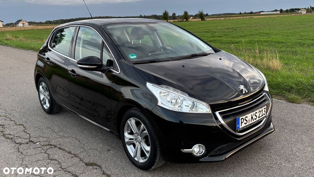 Peugeot 208 1.2 PureTech Allure - 9
