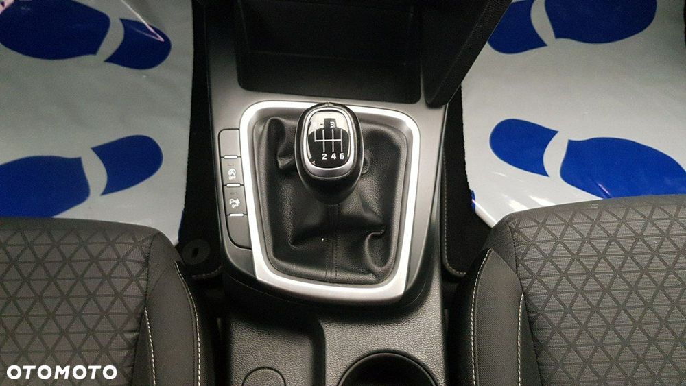 Kia Ceed - 25