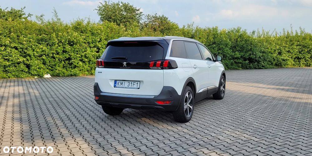 Peugeot 5008 Allure - 9