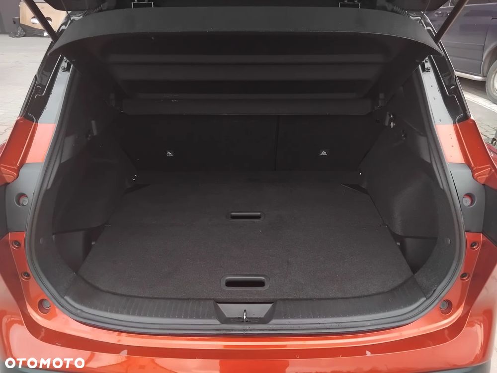 Nissan Qashqai 1.3 DIG-T MHEV 4x4 N-Connecta Xtronic - 5