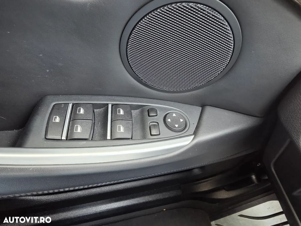 BMW Seria 5 520d Aut. Luxury Line - 18