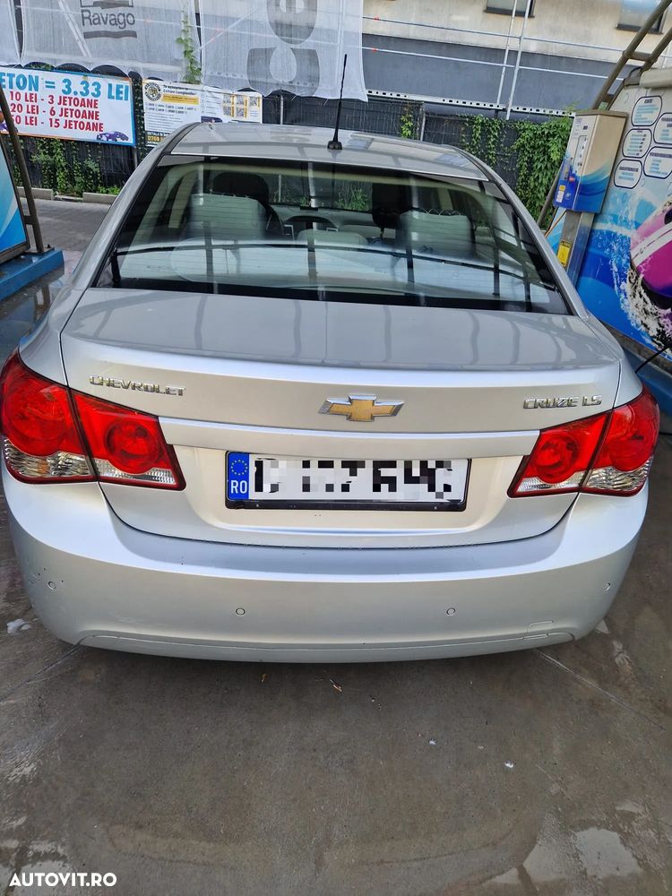 Chevrolet Cruze 1.6 LS Plus G2 - 3