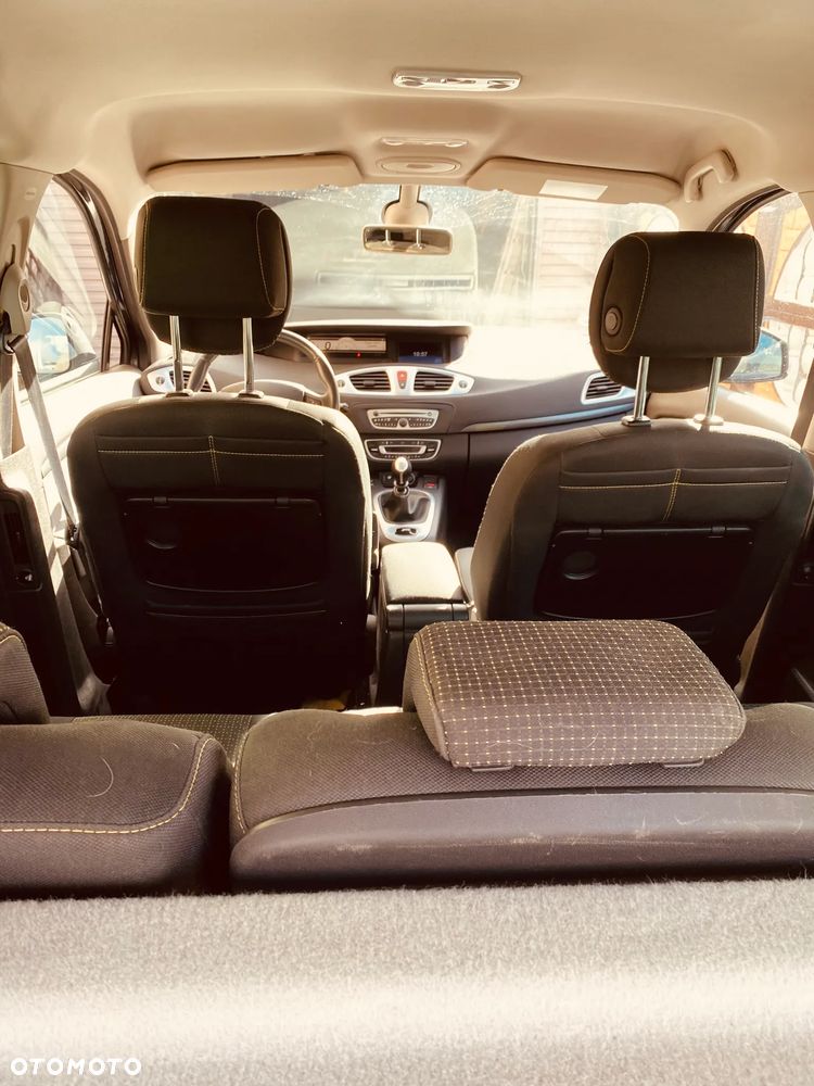 Renault Scenic - 3
