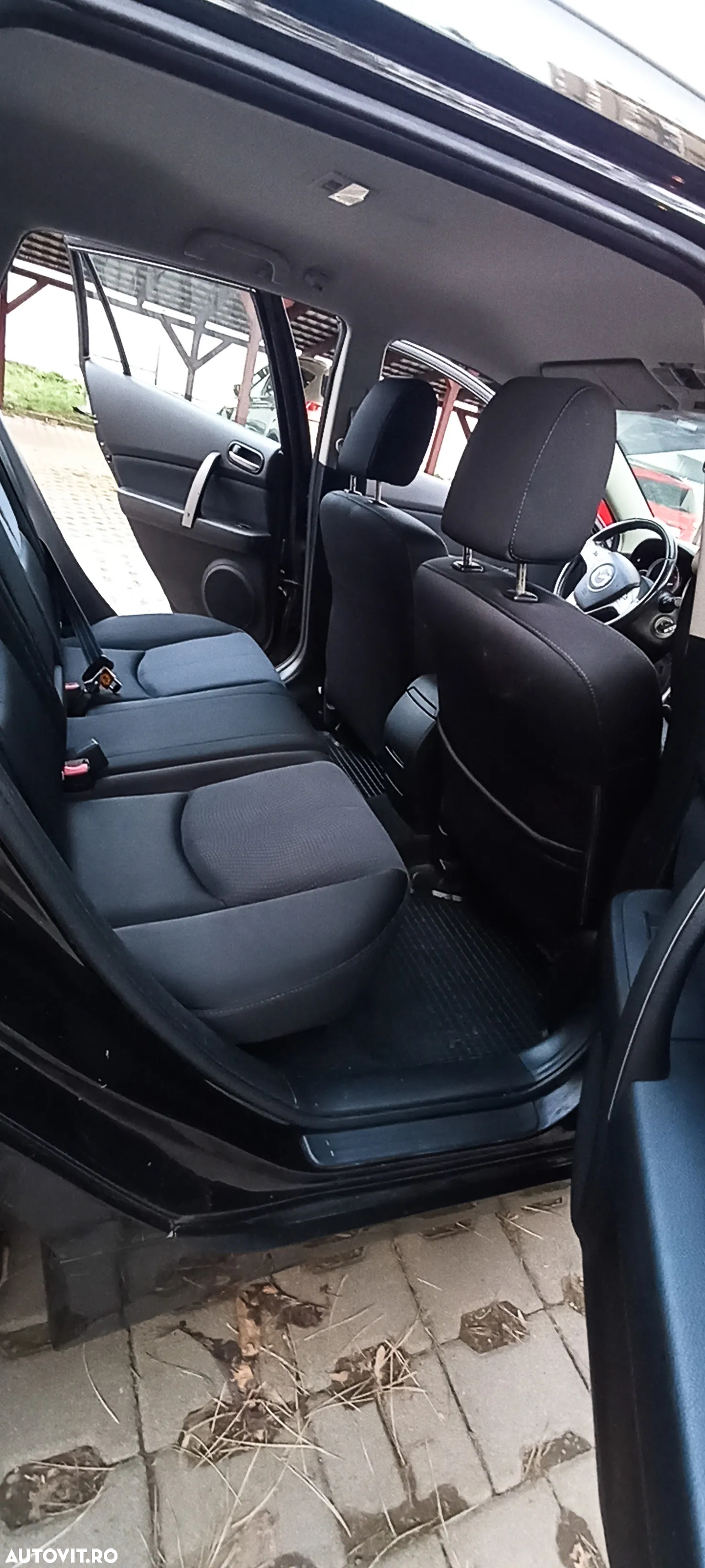 Mazda 6 1.8i CE - 17