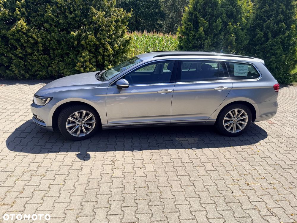 Volkswagen Passat Variant 2.0 TDI SCR DSG Comfortline - 17