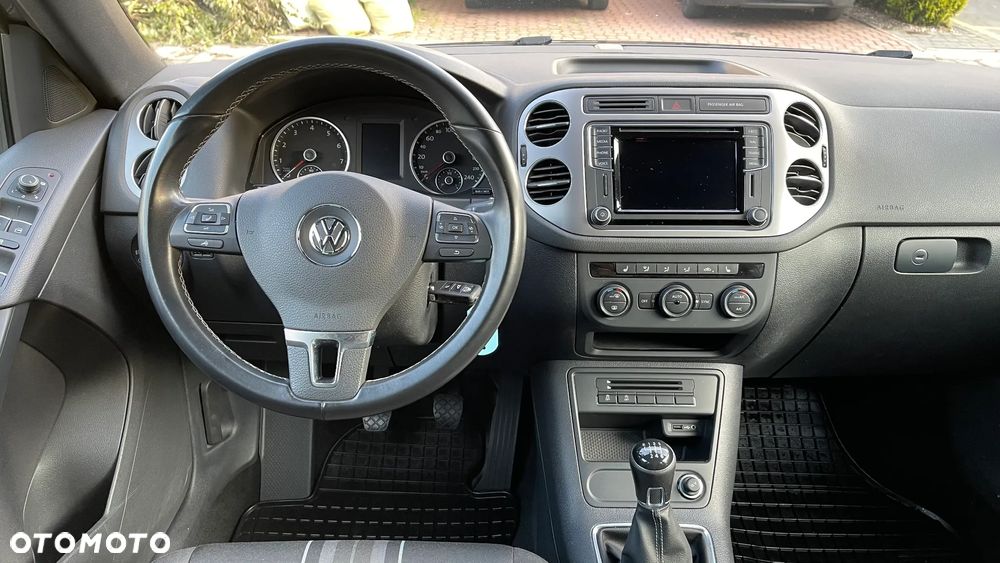 Volkswagen Tiguan 1.4 TSI BlueMotion Technology Lounge Sport & Style - 9