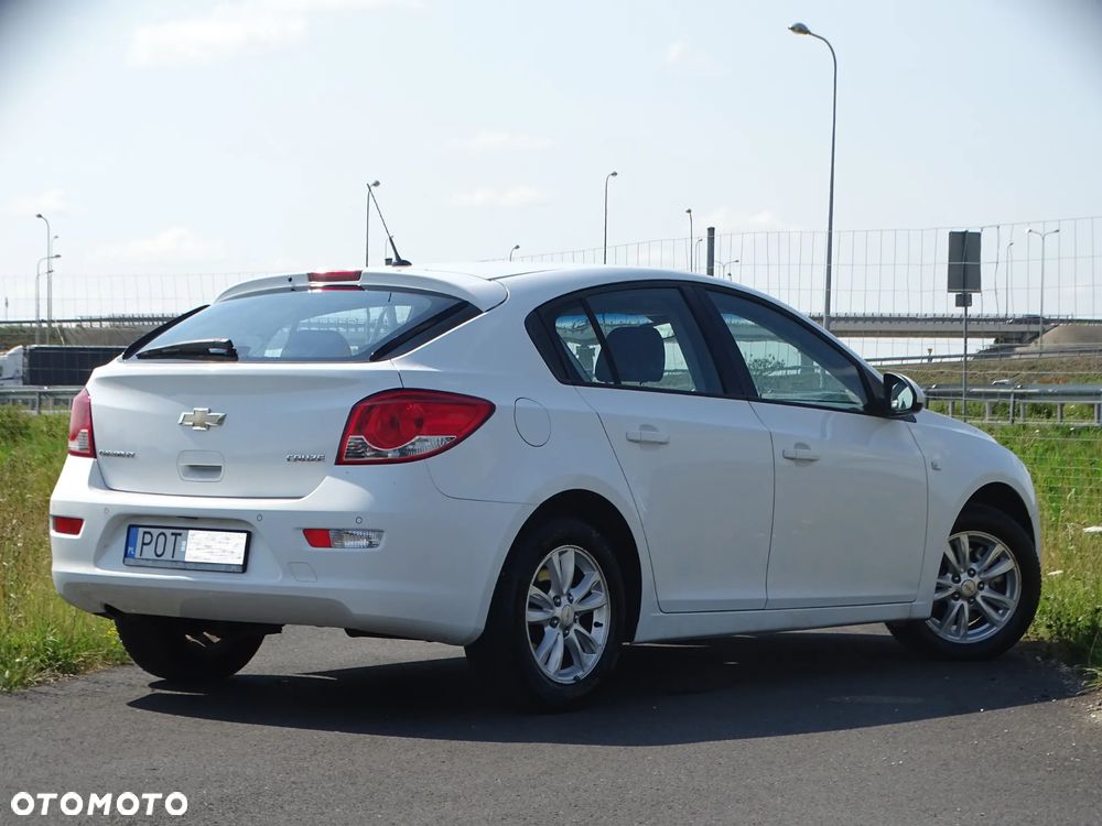 Chevrolet Cruze 1.7TD LT+ - 8