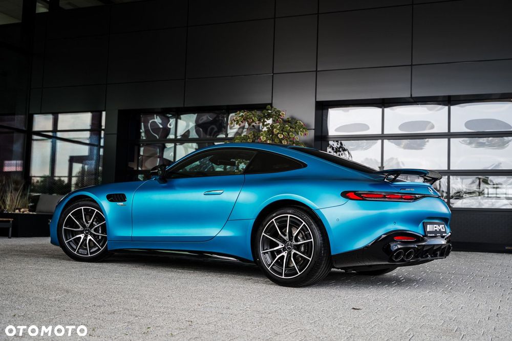 Mercedes-Benz AMG GT - 22