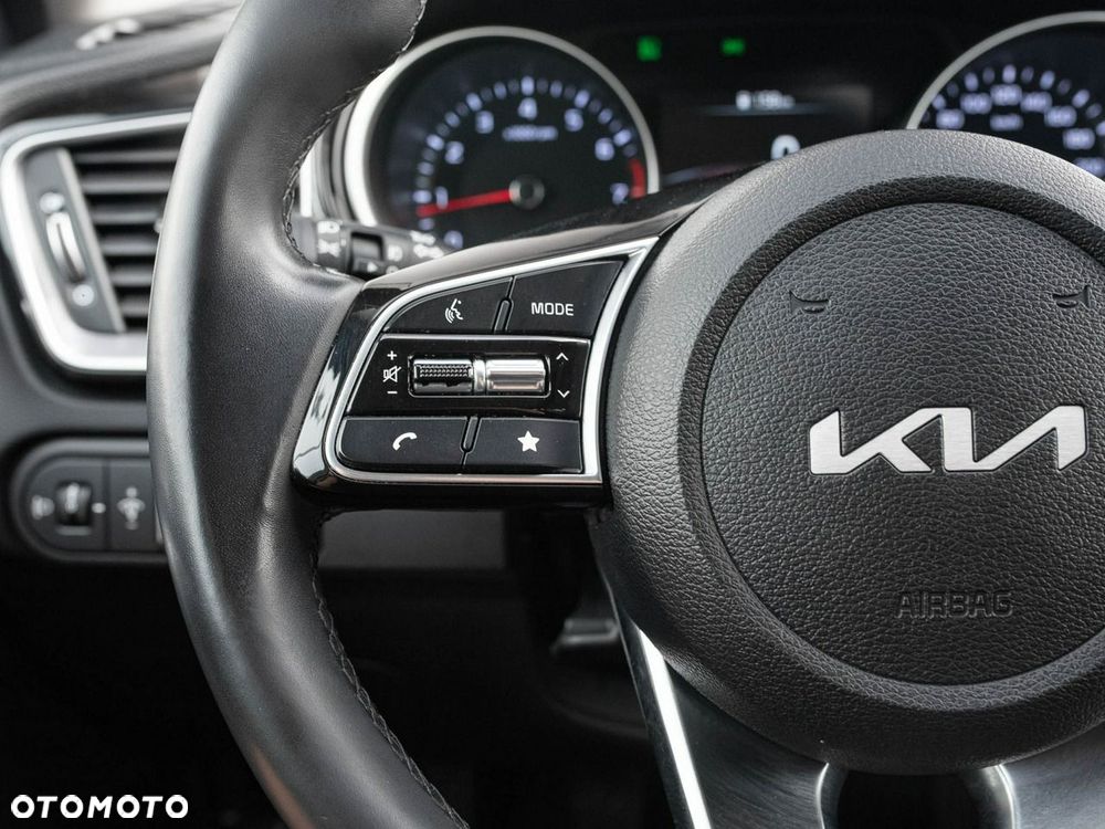 Kia Ceed 1.5 T-GDI L - 14