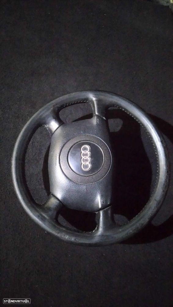 Volante Audi A6 (4B2, C5) - 2