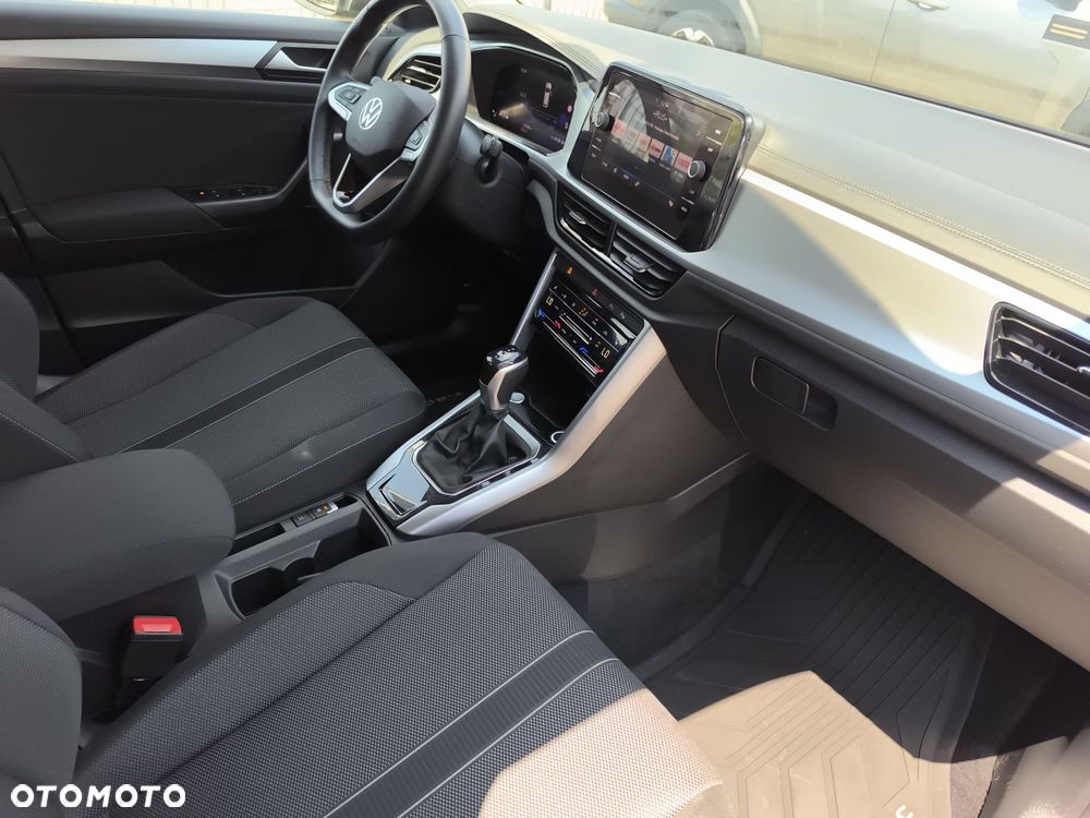 Volkswagen T-Roc - 27