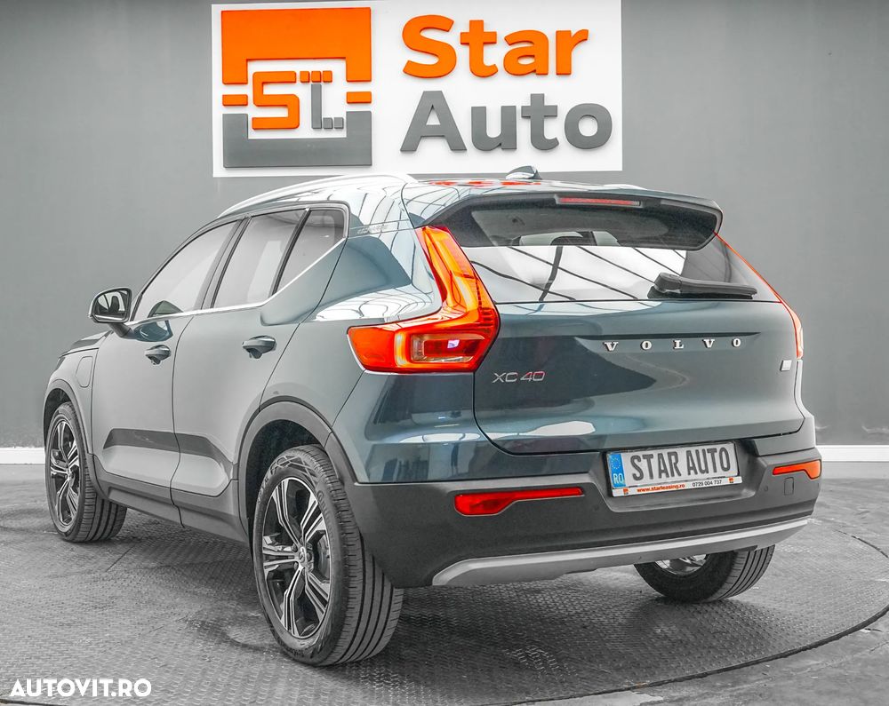 Volvo XC 40 Recharge T4 Twin Engine AT7 Inscription Expression - 5