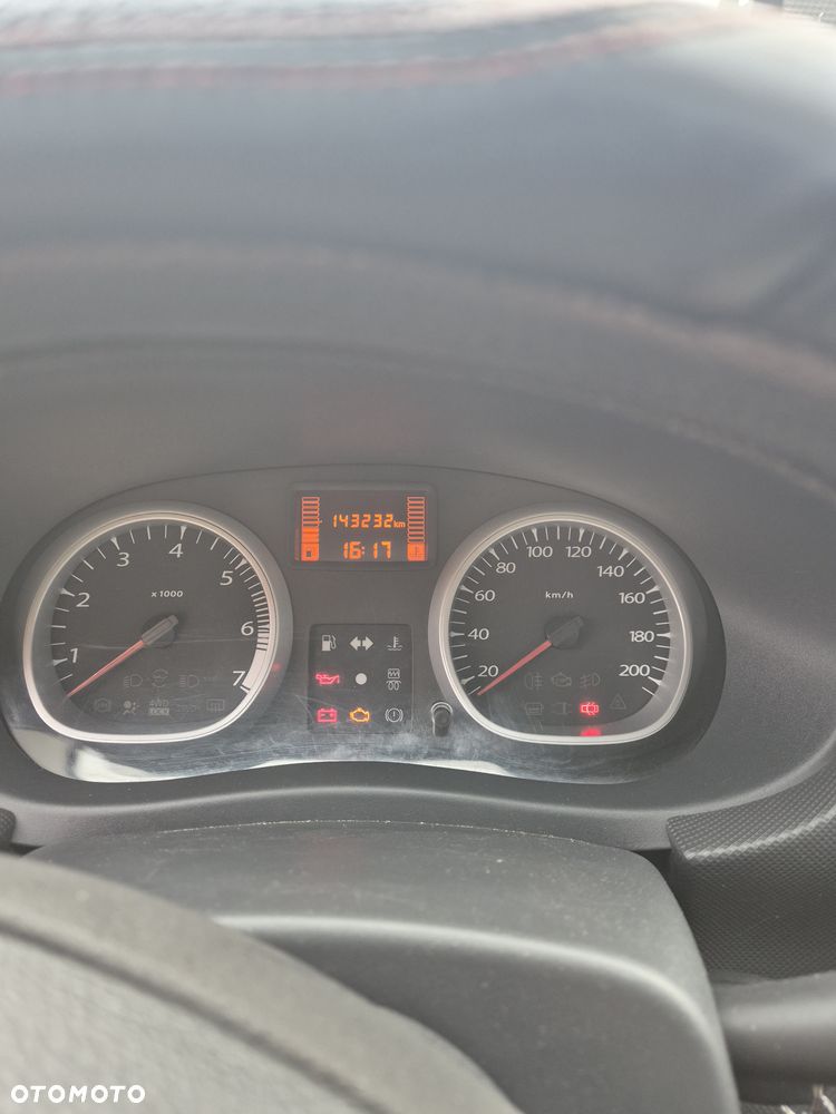 Dacia Duster 1.5 dCi Laureate - 5