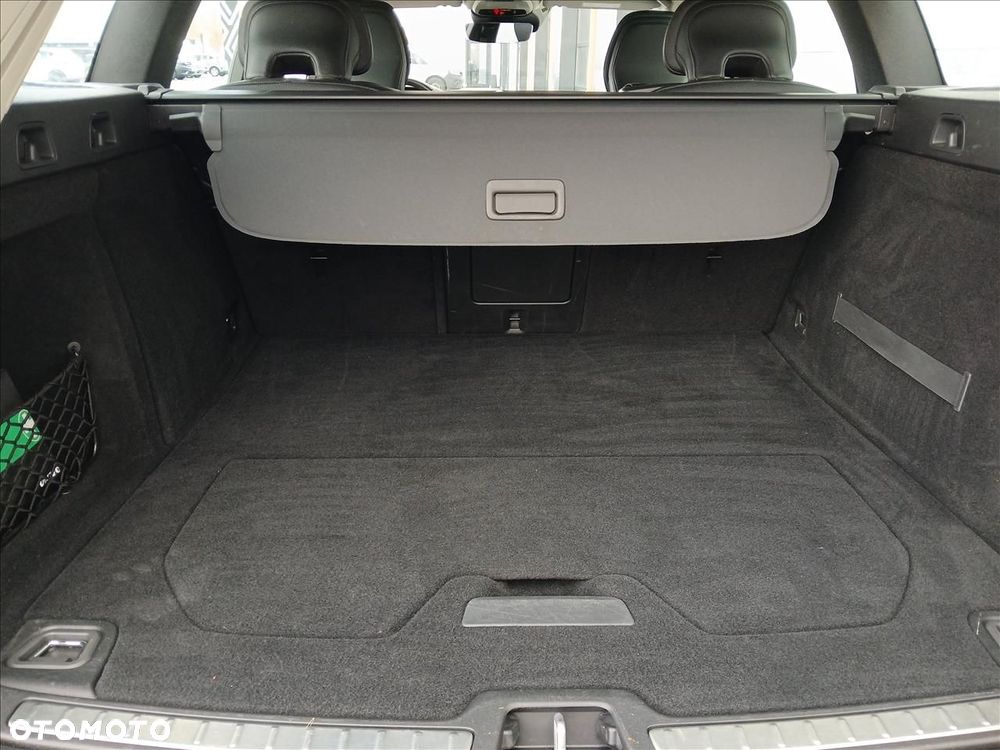 Volvo V60 D3 Momentum - 12