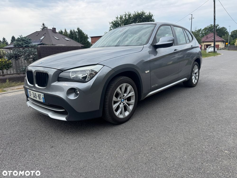 BMW X1 xDrive18d Sport Line - 1