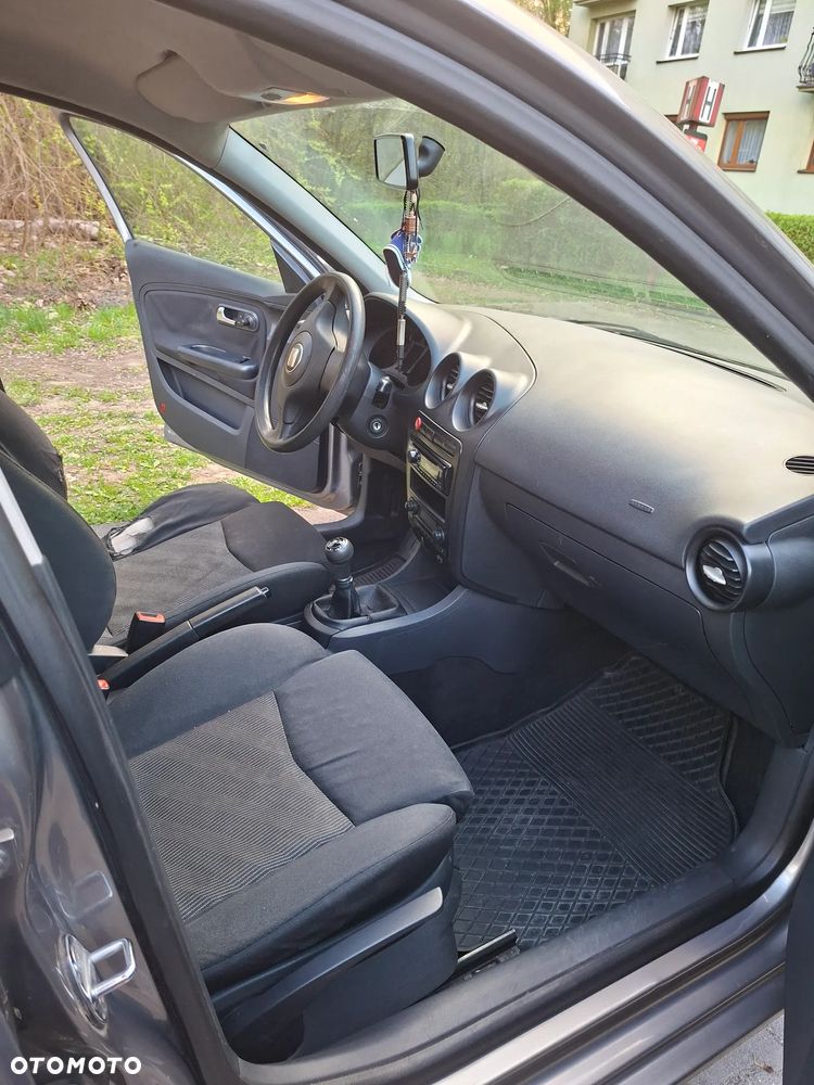 Seat Ibiza 1.4 16V Reference - 1