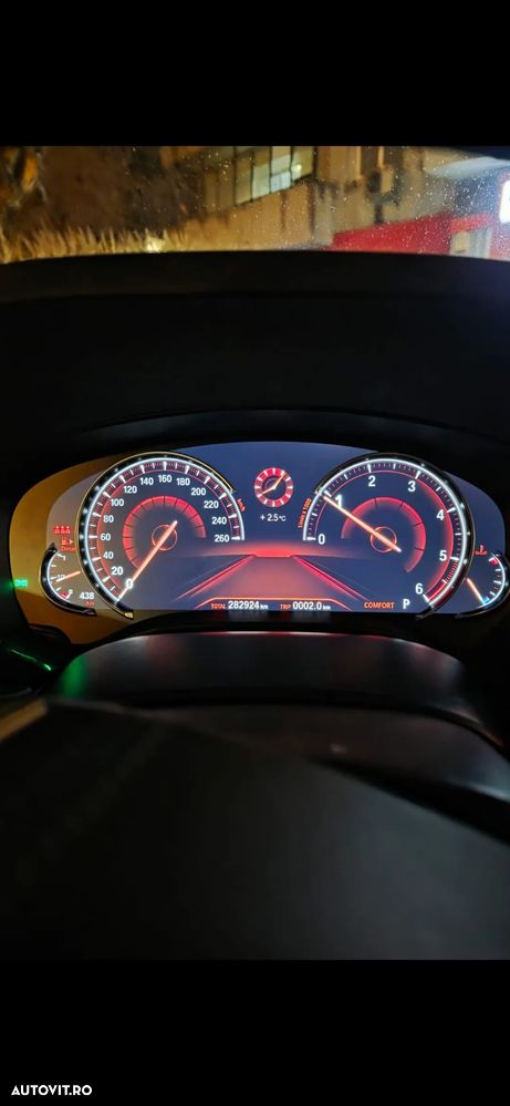 BMW Seria 5 518d Aut. Luxury Line - 19