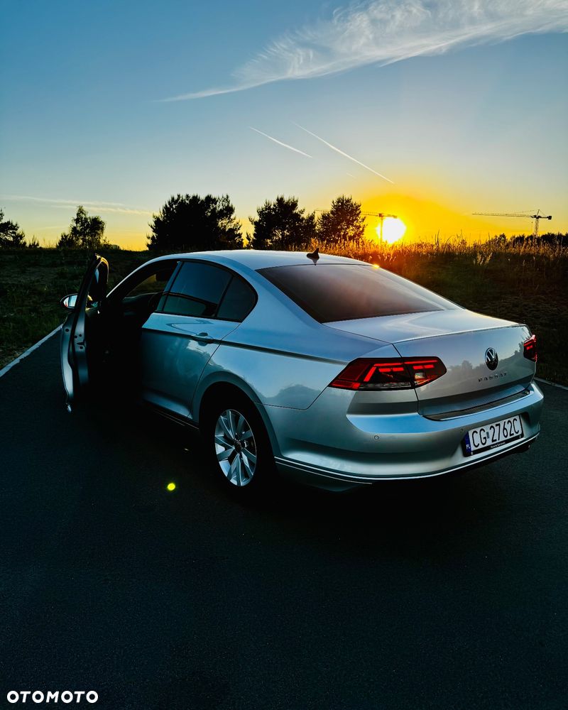 Volkswagen Passat 1.5 TSI EVO Essence - 2