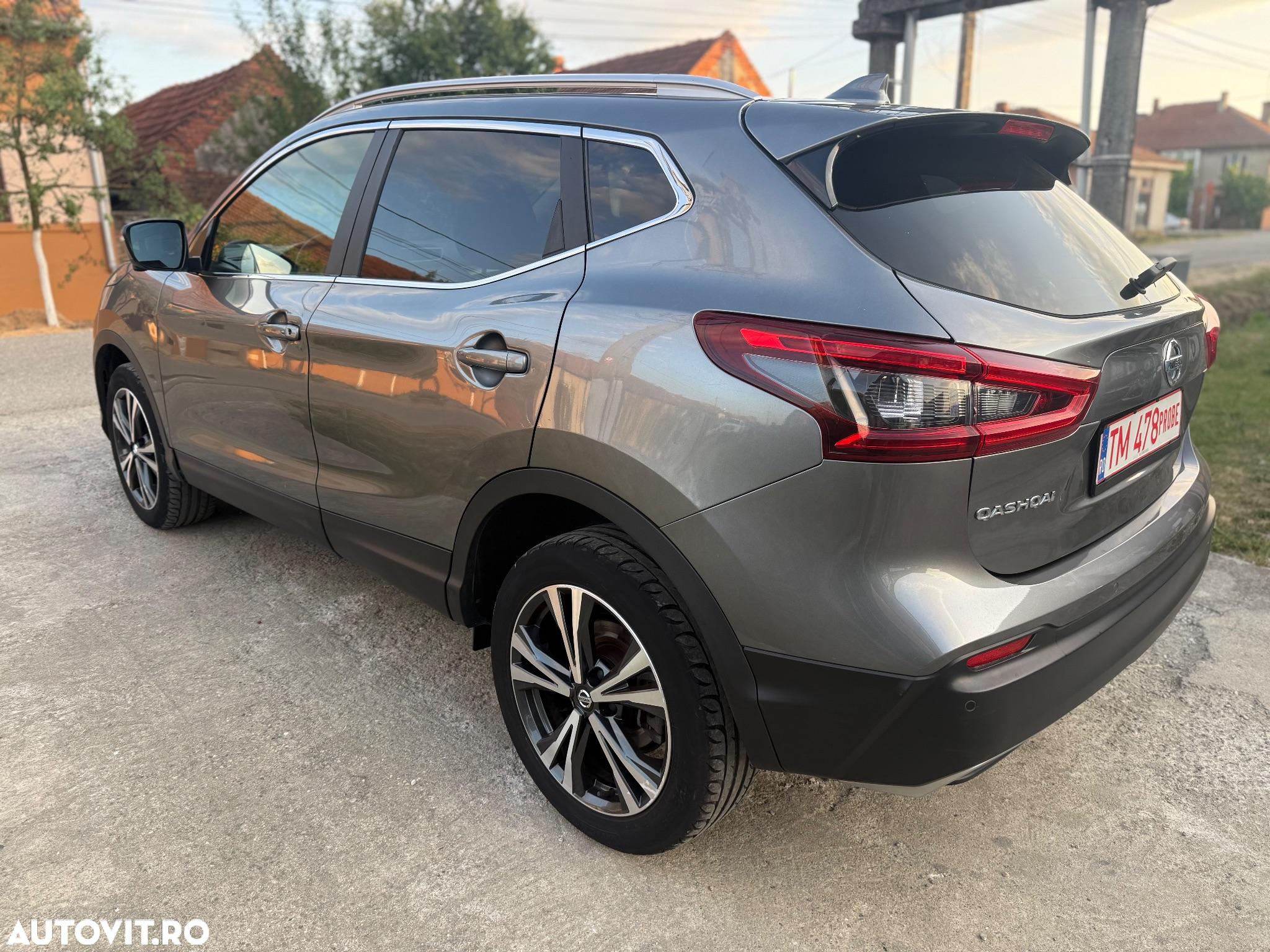 Nissan Qashqai 1.5 DCI DCT N-WAY - 3