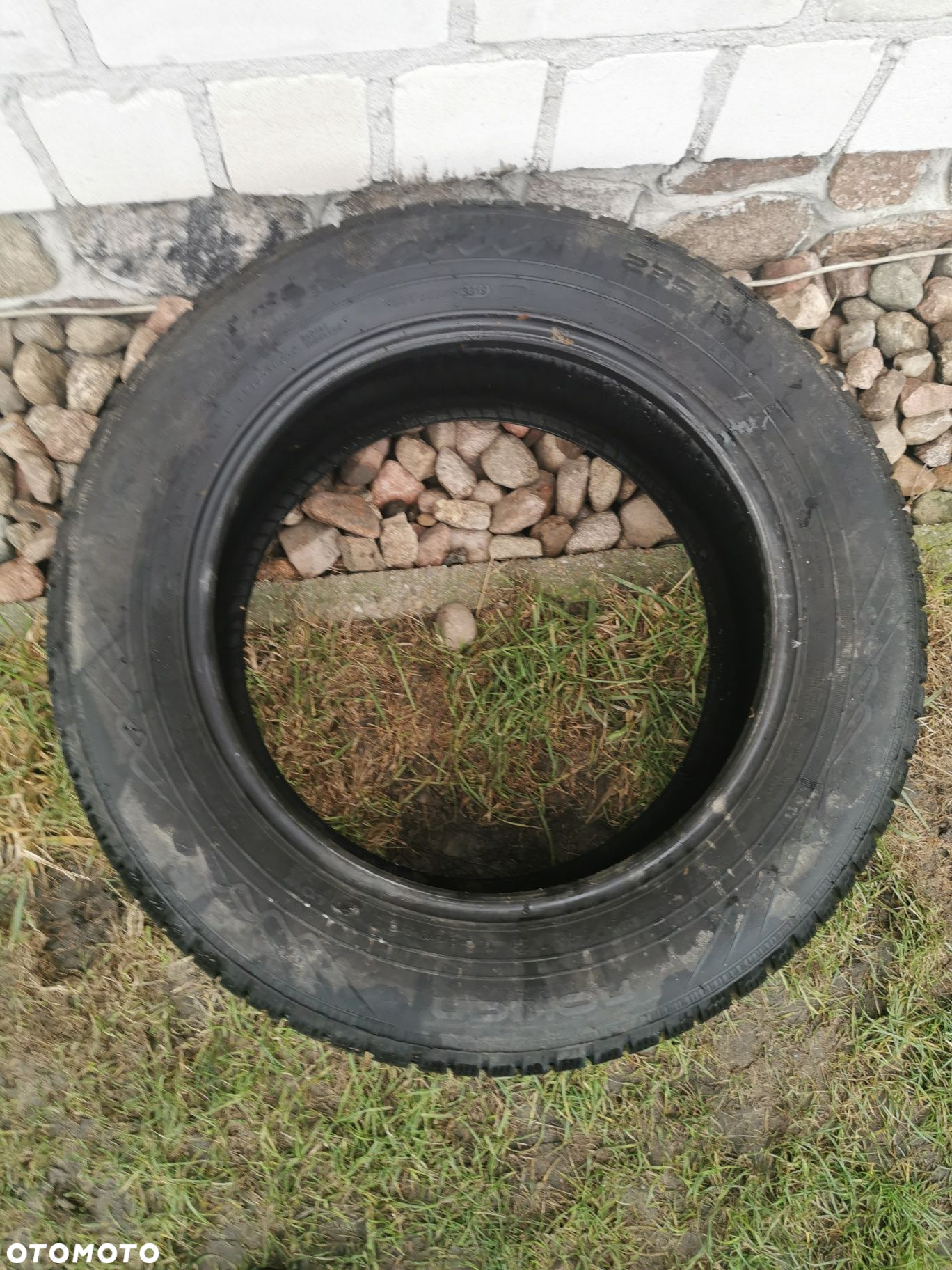 Opona Nokian WRA4 235/55/17 103V zima - 6