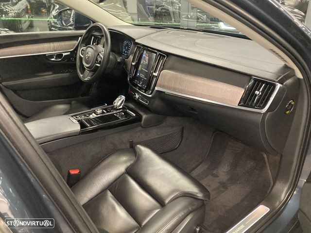 Volvo V90 T6 Recharge AWD Geartronic Inscription - 33