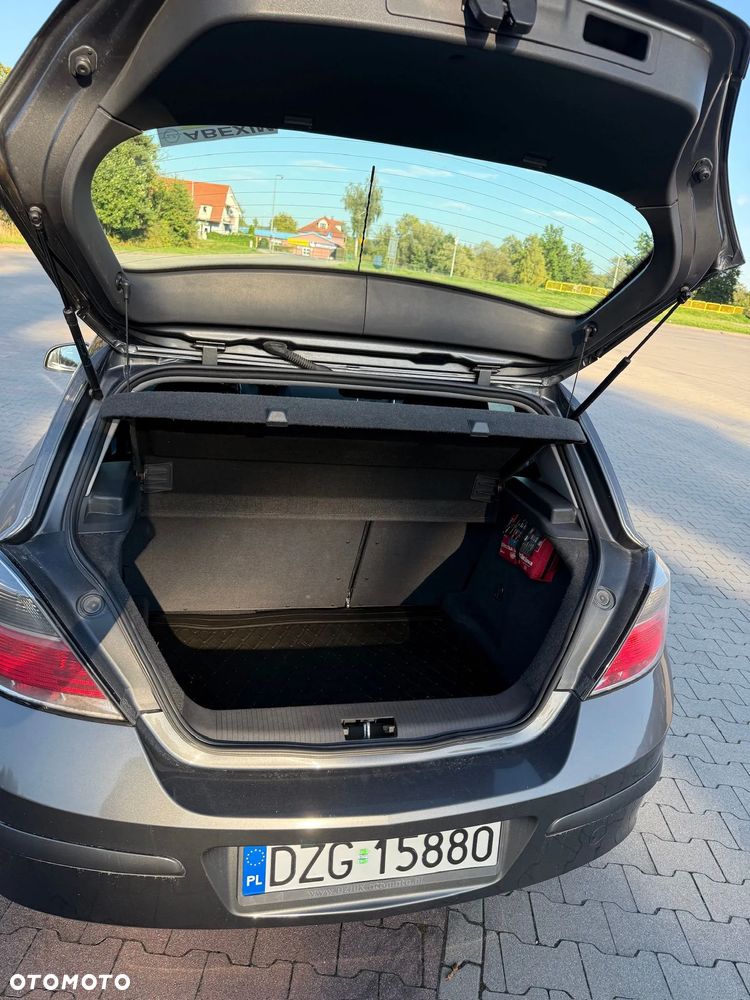 Opel Astra 1.6 Sport - 10