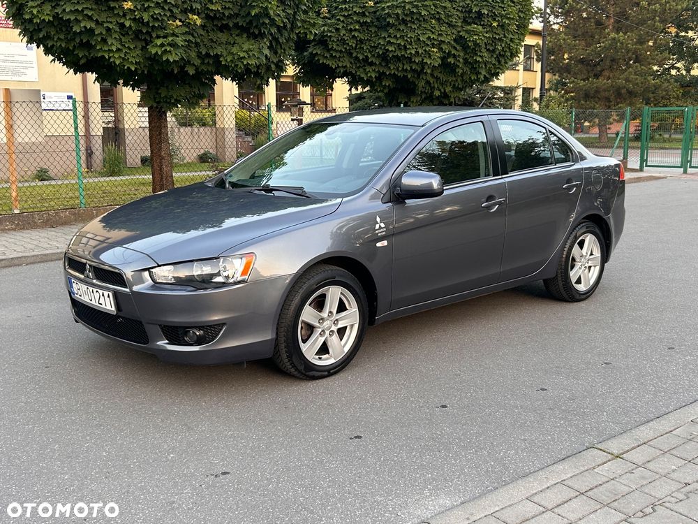 Mitsubishi Lancer 1.5 Inform - 21