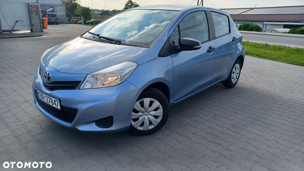 Toyota Yaris - 7
