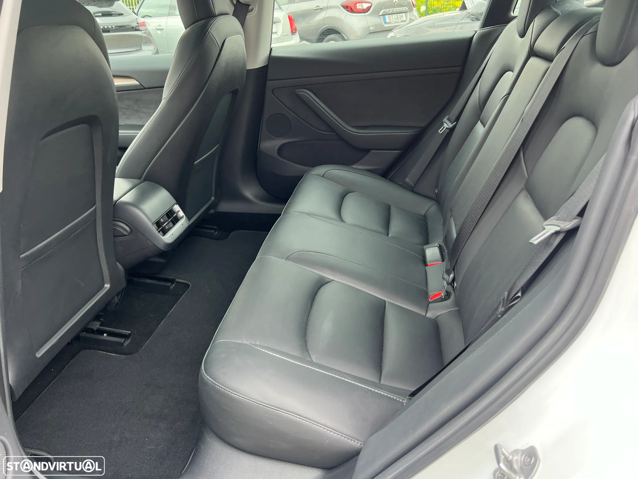 Tesla Model 3 RWD - 15