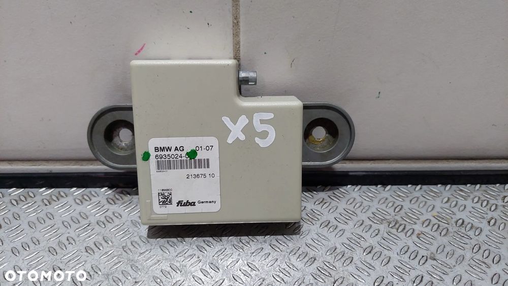 MODUŁ WZMACNIACZ ANTENOWY BMW X5 E70 4,8i R2007 NR 6935024 - 1