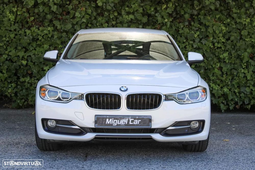 BMW 318 d Auto Line Sport - 3