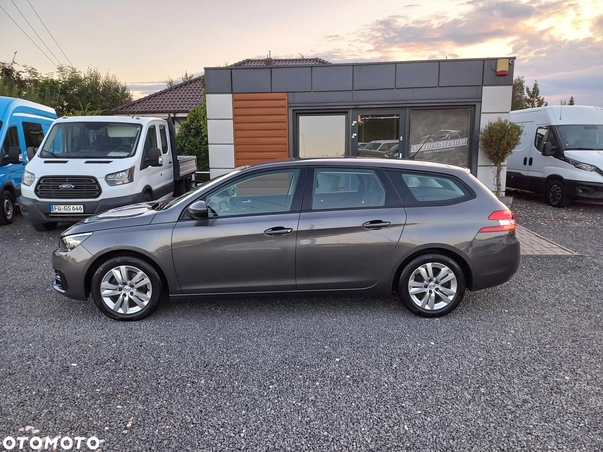 Peugeot 308 - 3