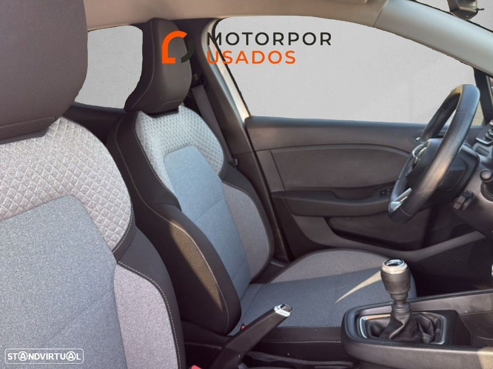 Mitsubishi Colt 1.0 MPI-T Kaiteki — fotografia 9