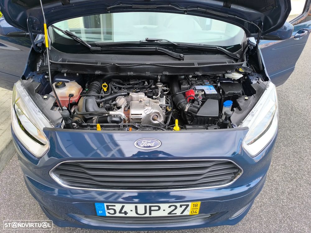 Ford Tourneo Courier 1.0 EcoBoost Titanium - 11