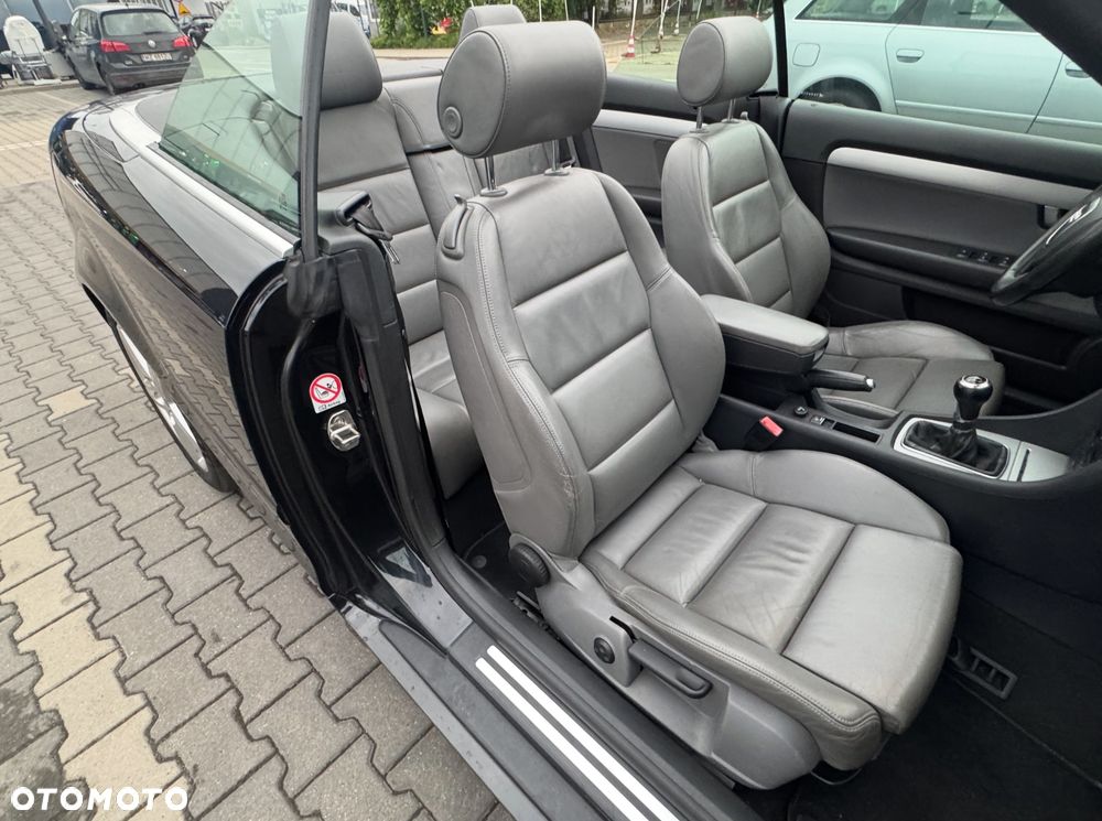 Audi A4 Cabrio - 12