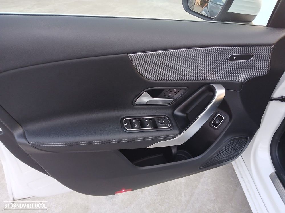 Mercedes-Benz A 250 e 8G-DCT - 19