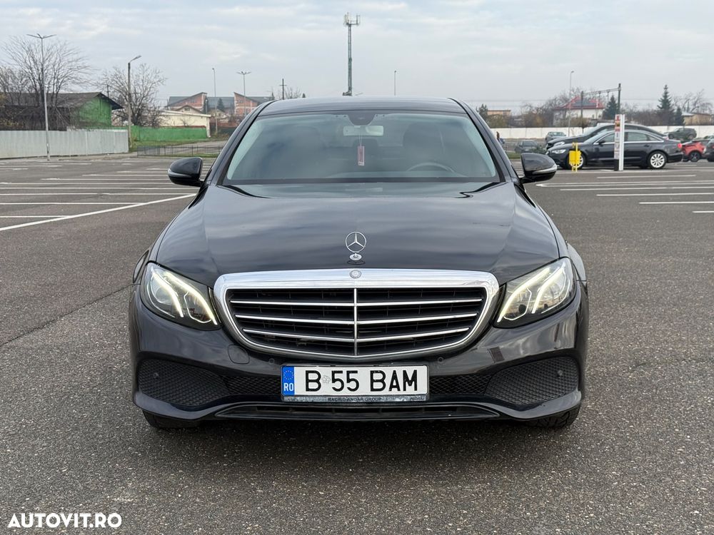 Mercedes-Benz E 220 d 9G-TRONIC - 10
