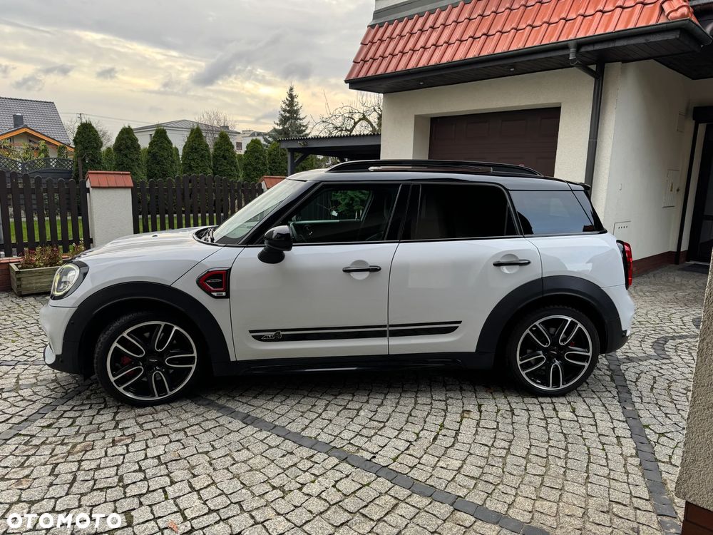 MINI John Cooper Works - 4
