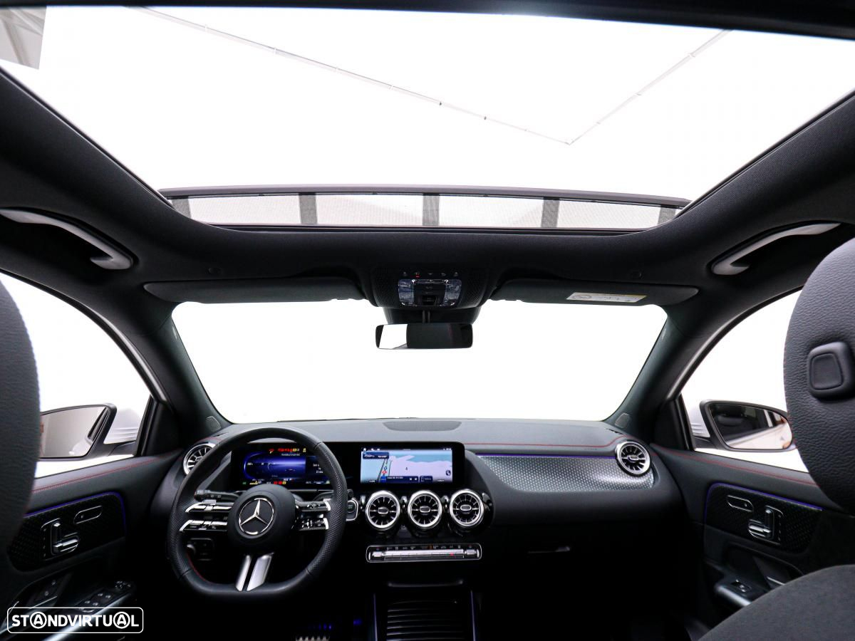 Mercedes-Benz EQA 300 4Matic AMG Line - 10