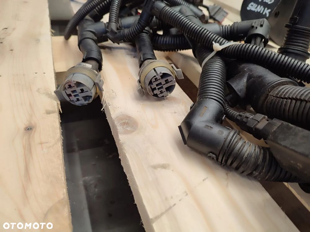 Wiązka elektryczna silnika V836866955 Massey Ferguson 7485 - 8