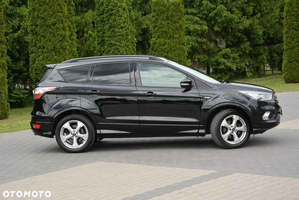 Ford Kuga 1.5 EcoBoost 2x4 ST-Line - 13